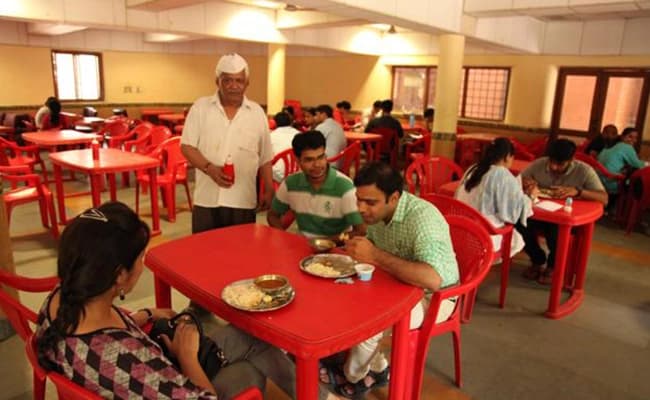FMS Delhi Cafeteria 2 .webp