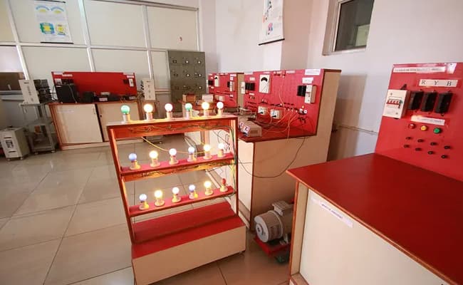 technology-education-and-research-integrated-institute-terii-13-lab
