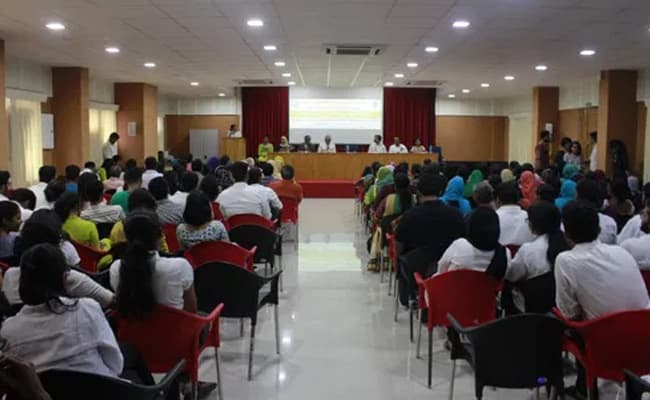 national-university-of-advanced-legal-studies-nuals-ernakulam-classroom-0004-layer-1-classroom