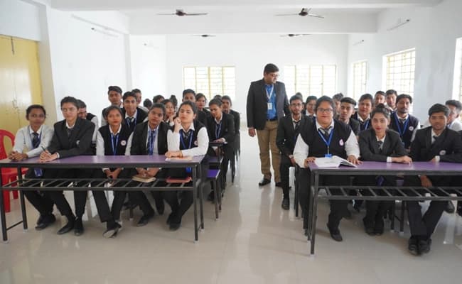 KEI, Kolkata Classroom 2.webp