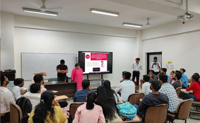 Jaipuria School, Ghaziabad Classroom 5.webp