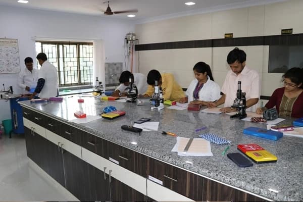 Xavier kolkata Labs 5 .webp