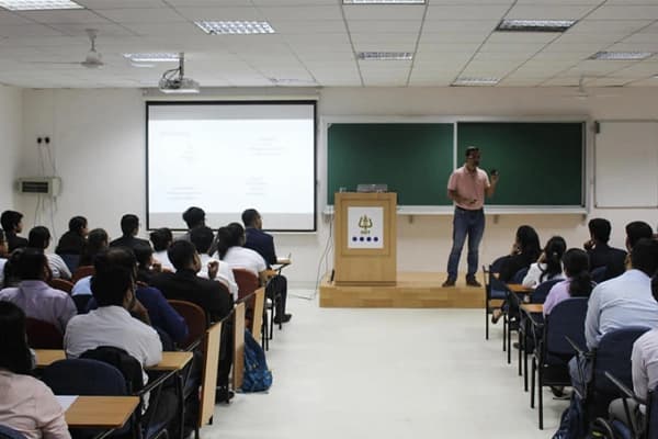 imt nagpur classroom 1.webp