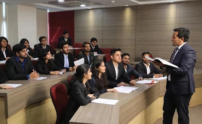 DSGS, Mumbai Classroom 2.webp