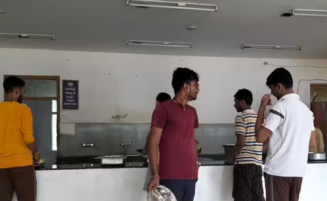 gallery-0007-cafeteria2-cafeteria-2