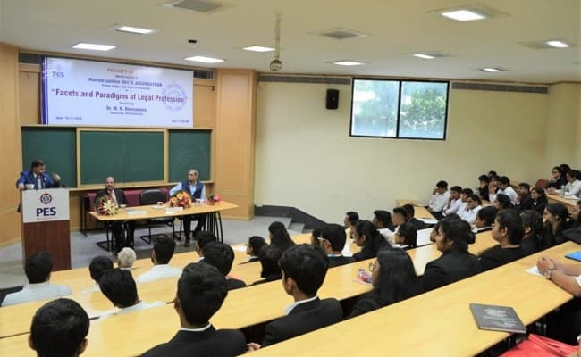 PES University, Bengaluru Classroom 1.webp