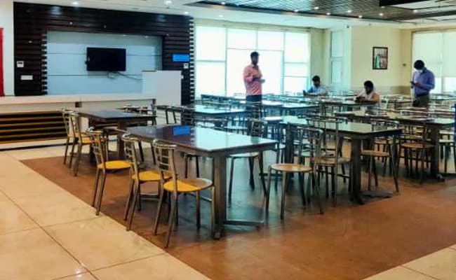cafeteria-5-cafeteria-10