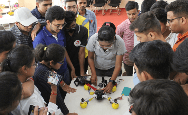 MMIT, Pune Labs 3.png