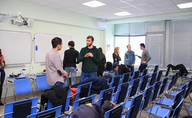classroom2-classroom-43