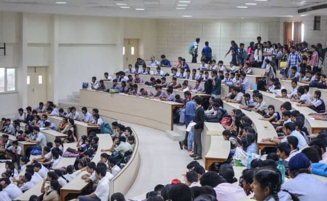 8-0009-classroom-classroom