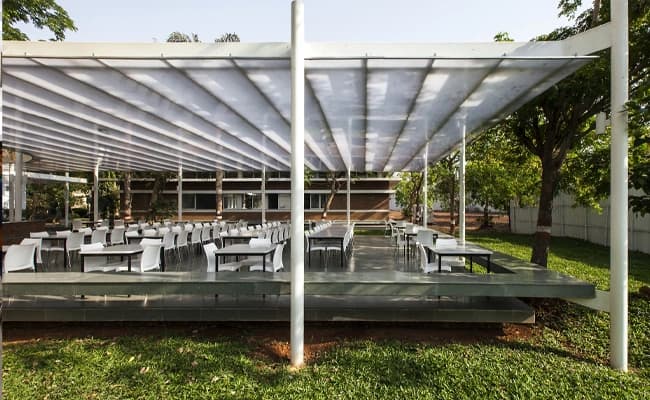 Cafeteria 2.webp
