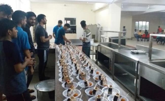 cafeteria-cafeteria-51