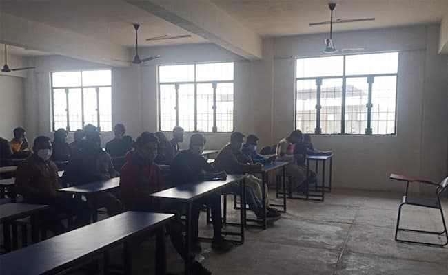 1-0003-layer-2-classroom-132