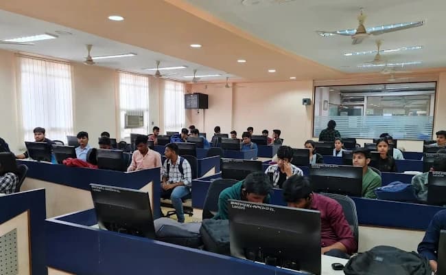 IMED Sadashiv Labs 1.webp