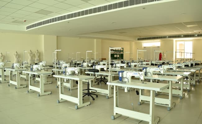 national-institute-of-fashion-technology-nift-panchkula-classroom-0003-layer-1-classroom