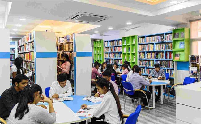 1-0002-layer-3-classroom-120