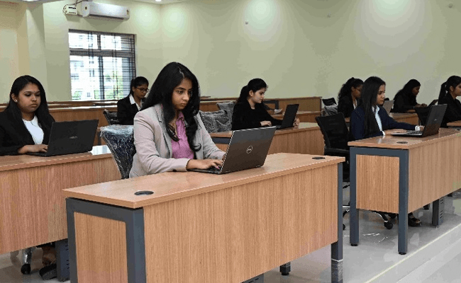 SOIM, Hyderabad Classroom 1.png