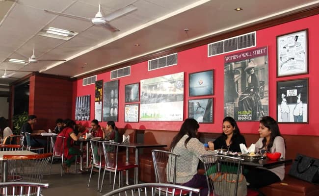 Amity University, Gurgaon Cafe 4.webp