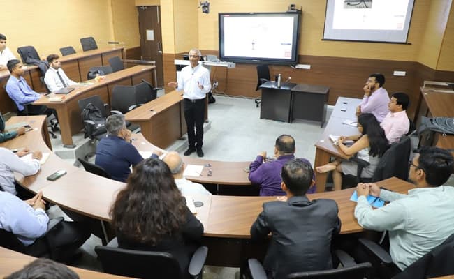 gallery-0003-class2-classroom-89