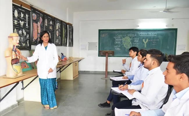 JNU, Jaipur Classroom 2.webp