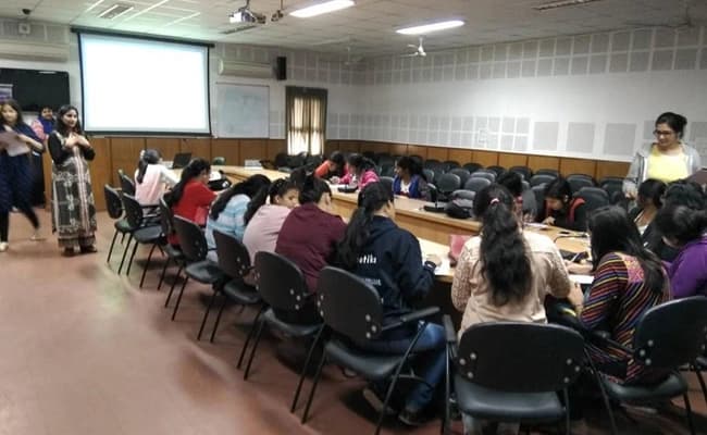 classroom-3-classroom-76