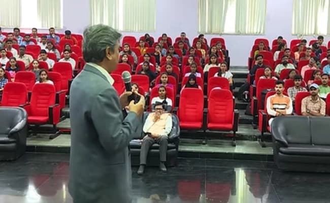 IIBR, Pune Classroom 4.webp