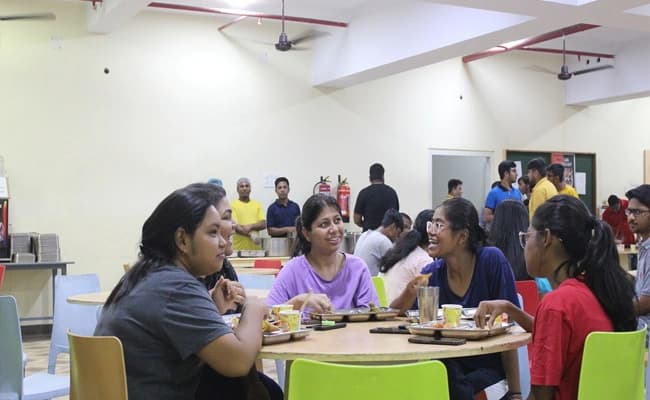 SXUK, Kolkata Cafe 2.webp
