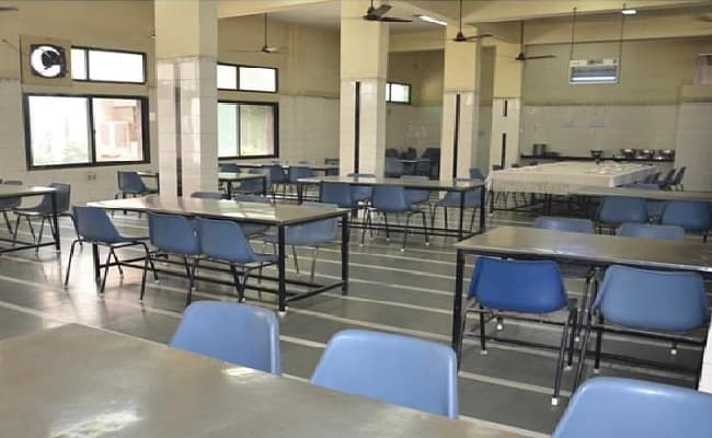 cafeteria-1-cafeteria-27