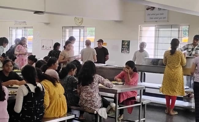 VNR VJIET, Hyderabad Cafeteria 2.webp