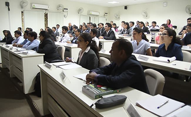 gallery-0004-class1-classroom-63