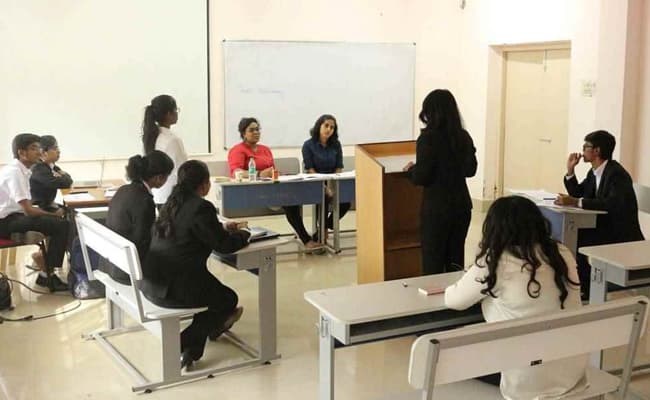 tamil-nadu-national-law-university-tnnlu-tiruchirappalli-classroom-0001-layer-4-classroom