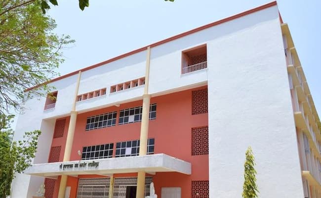 shri-sant-gajanan-maharaj-college-of-engineering-ssgmce-0005-infra5-infrastructure