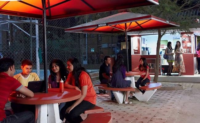 cafeteria-1-cafeteria-22