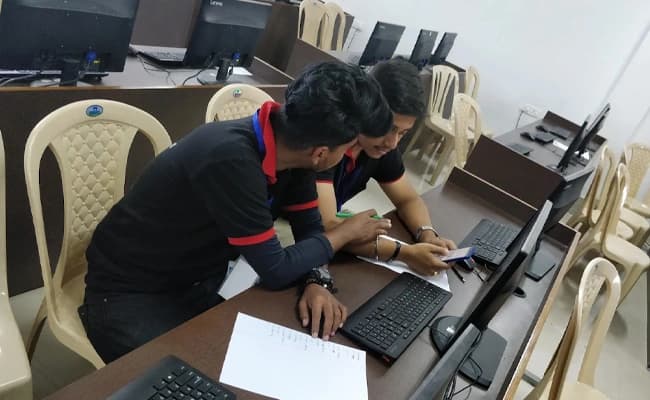 NIST University, Berhampur Labs 3.webp