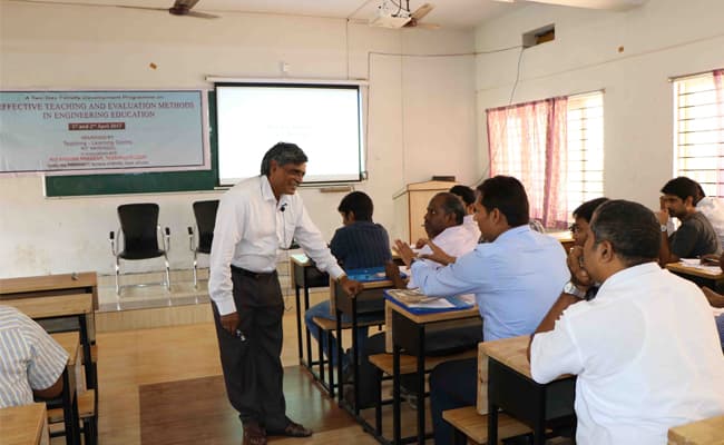 2-copy-0007-classroom-classroom