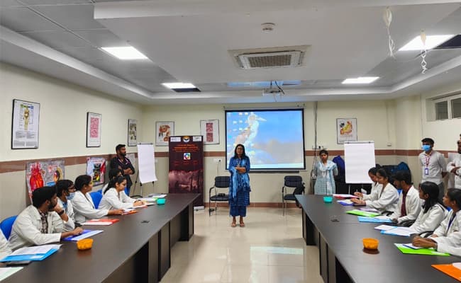 classroom-0000-classroom-classroom
