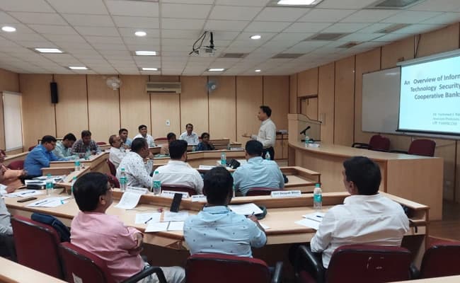 VAMNICOM, Pune Classroom 3.webp