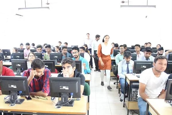 imt nagpur labs 4.webp