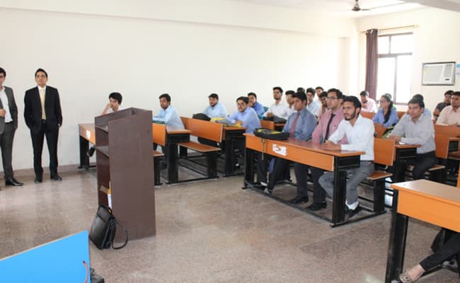 jims-engineering-management-technical-campus-jemtec-infrastructure-0006-layer-2-classroom