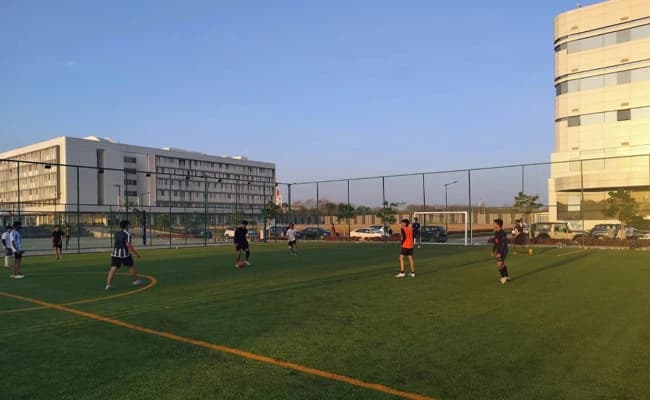 Amity University, Hyderabad Ground 4.webp