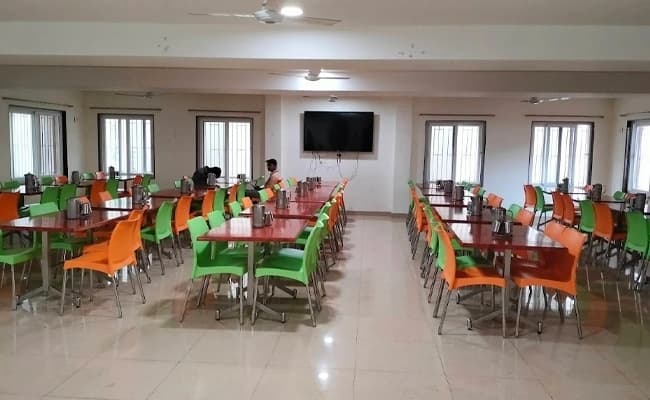 VAMNICOM, Pune Cafeteria 1.webp
