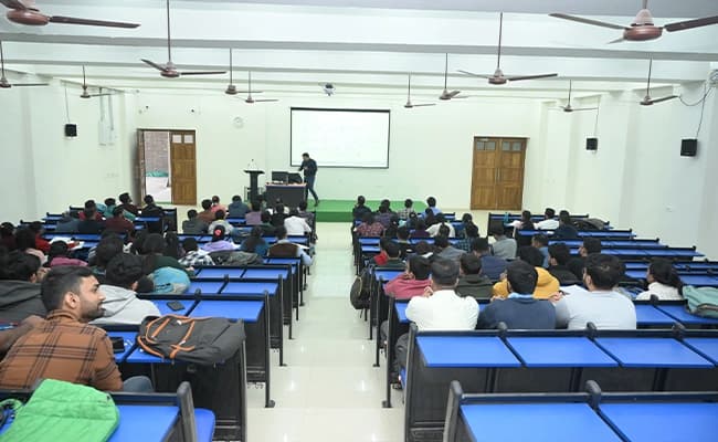 classroom-2-classroom-33