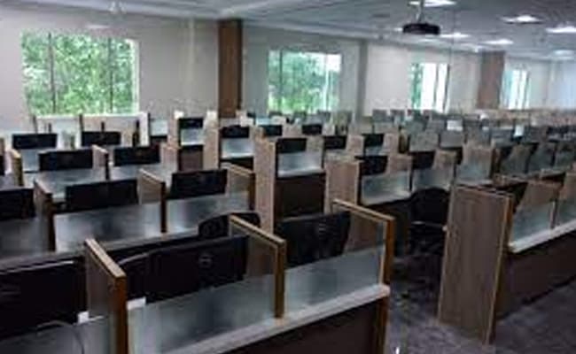 1-0001-layer-4-classroom-211