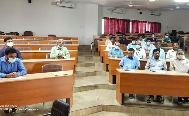 gallery-0001-class4-classroom-21