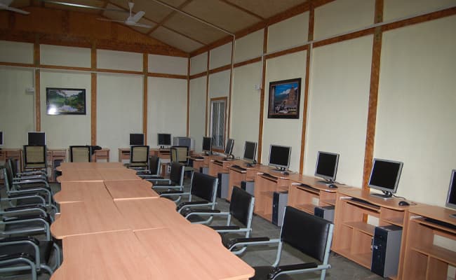 national-institute-of-fashion-technology-nift-kangra-classroom-0003-layer-2-classroom