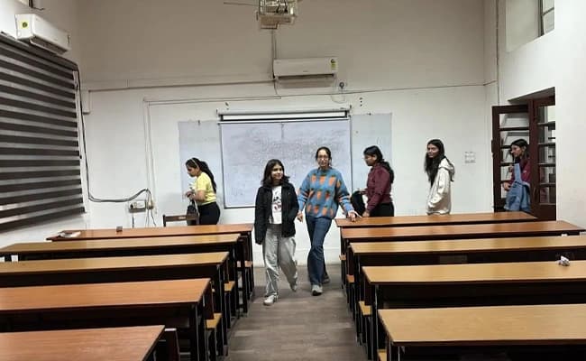 TIET, Panjab Classroom 4.webp