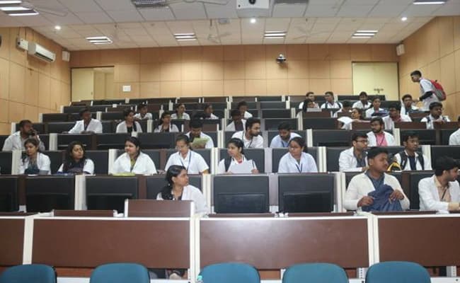 gallery-0004-class1-classroom-54