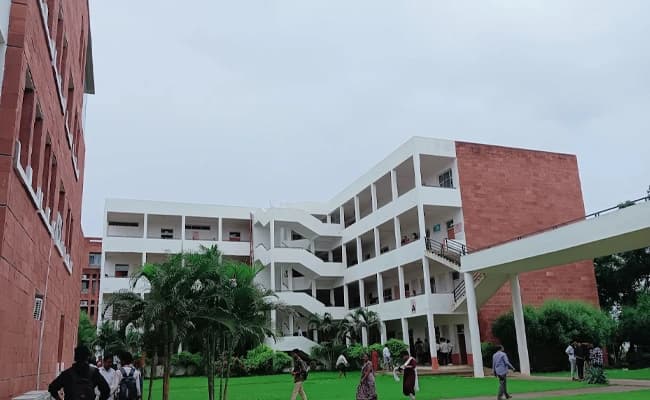 VVIT University, Guntur Infra 3.webp
