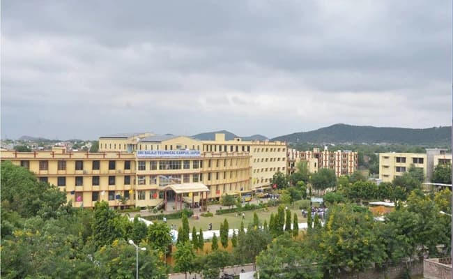 SBCET, Jaipur Infra 1.webp