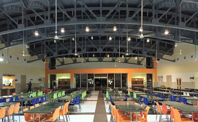 SNU Greater Noida Cafeteria 1.webp